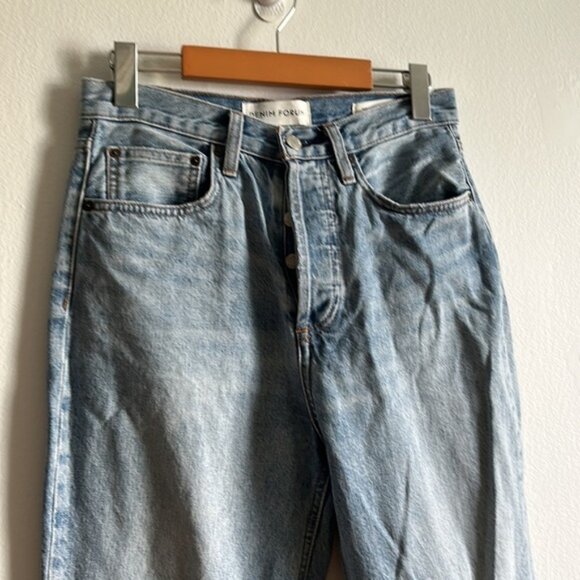 Aritzia Denim Forum The Joni High Rise Loose Straight Leg Distressed Jean - Picture 3 of 11